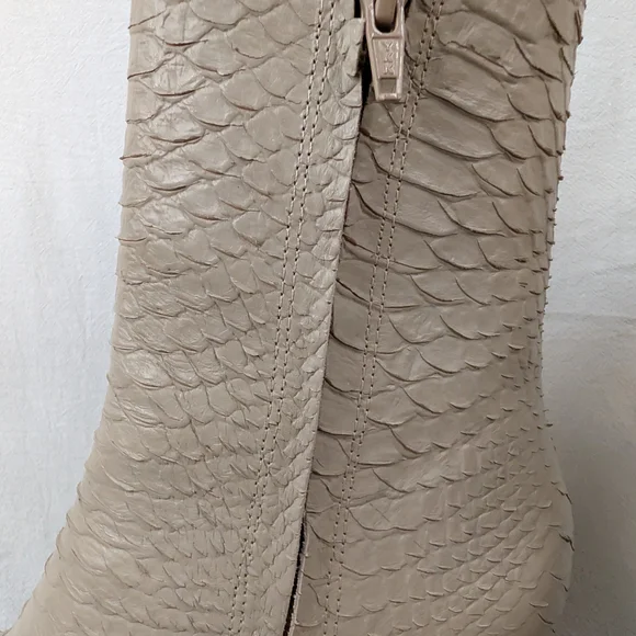MATISSE Caty Taupe Python Embossed Leather Western Pointed Toe Boots 8.5 - Picture 9 of 11